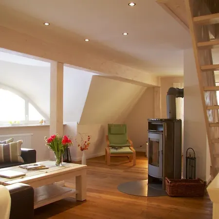 Am Trommelplatz - 4 *