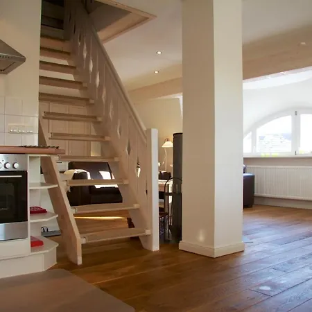 Am Trommelplatz - 4 *