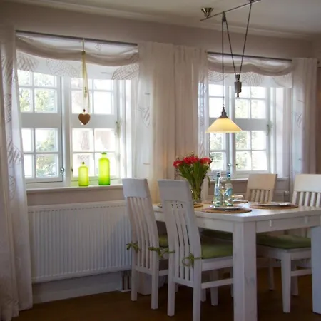 Am Trommelplatz - 4 * Wieck